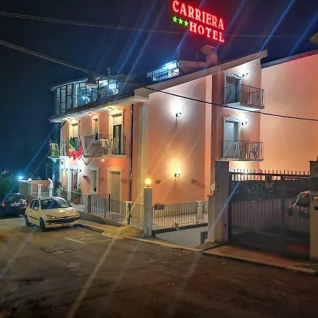 Carriera Szálloda 3*
