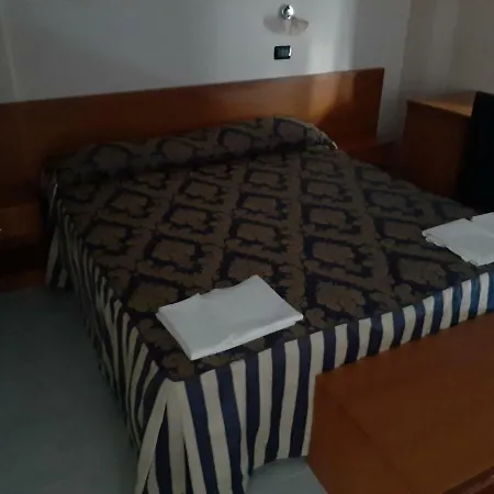 Carriera Hotel
